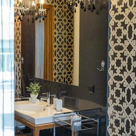 Royal Penthouse Whith Free Parking * Riga