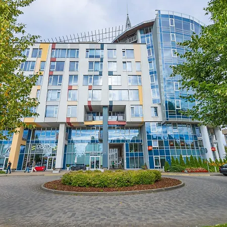 Royal Penthouse Whith Free Parking Apartment Riga
