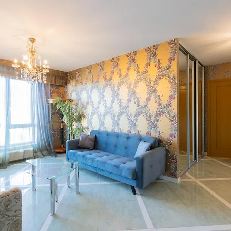 Royal Penthouse Whith Free Parking Riga