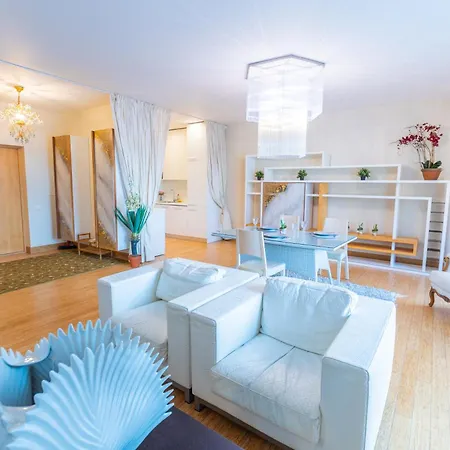 Apartment Royal Penthouse Whith Free Parking *