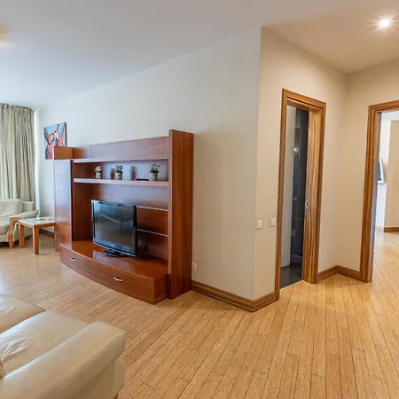 Royal Penthouse Whith Free Parking Appartamento *